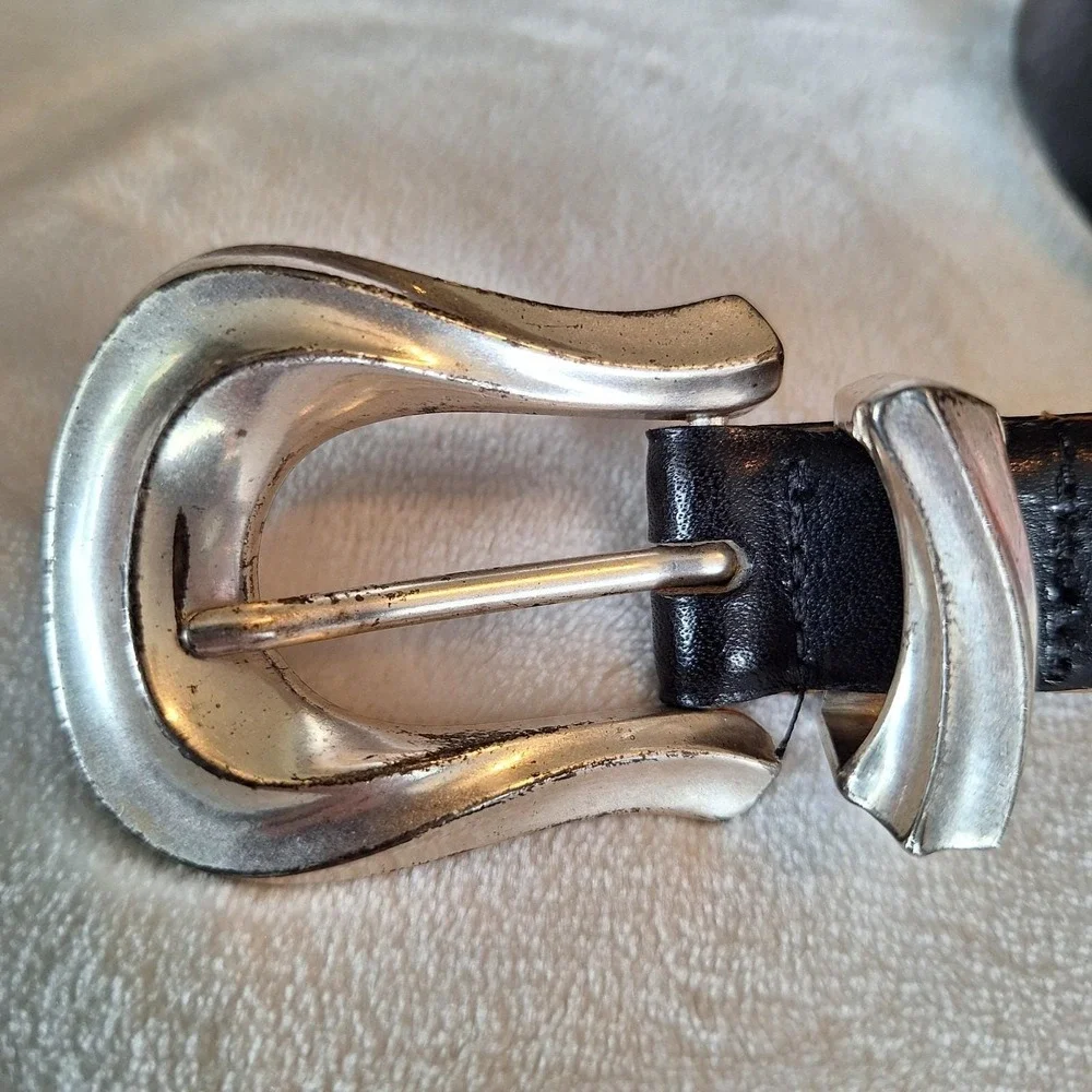 Kenneth Cole vintage classic